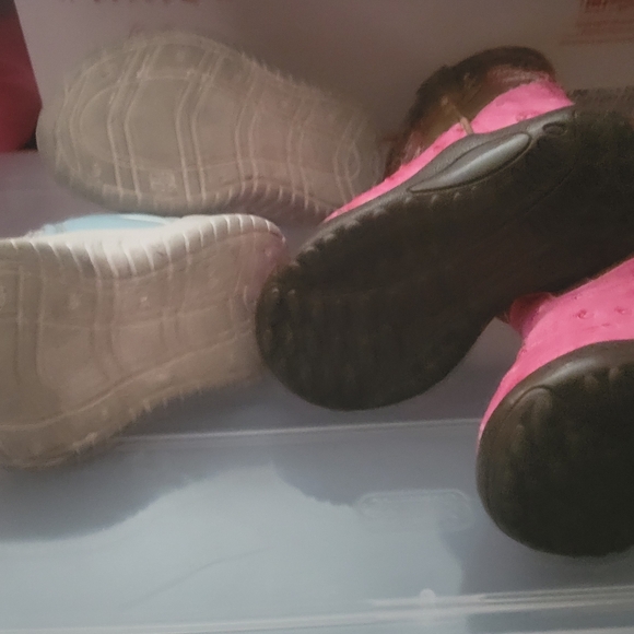 Roper boots and tennis shoes lot - Picture 2 of 3